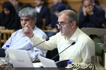 افشین حبیب زاده عنوان کرد شورای پنجم درآمدها و هزینه های سازمانهای شهرداری را متمرکز و در حساب خزانه تجمیع کرد